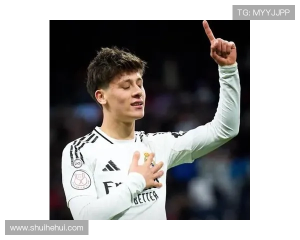 阿隆索称居莱尔比赛投入令人惊艳让我想起维尔茨未来潜力值得期待